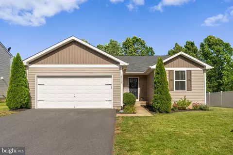 18116 Scenic Creek Ln, Culpeper, VA 22701