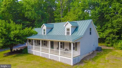1531 Freeman Dr, Amissville, VA 20106