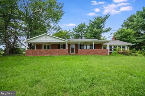 15024 Kellys Ford Rd, Remington, VA 22734