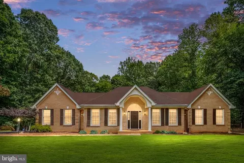 2431 Brighton Pl, Jeffersonton, VA 22724