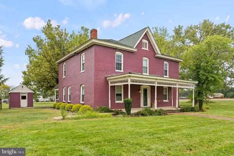 19076 Batna Rd, Culpeper, VA 22701