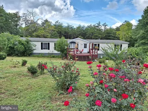 21310 Blackjack Rd, Culpeper, VA 22701