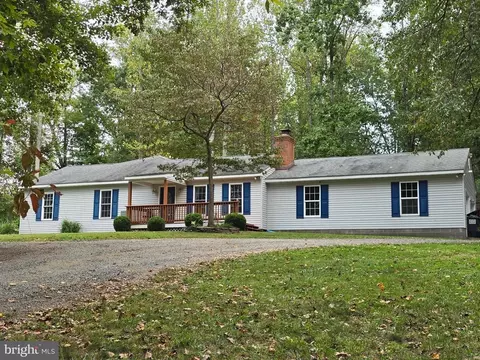 19332 Springs Rd, Jeffersonton, VA 22724
