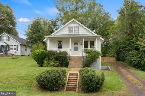 935 N Main St, Culpeper, VA 22701