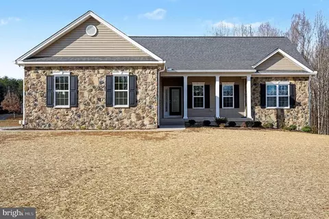 18577 Ryland Chapel Rd, Rixeyville, VA 22737