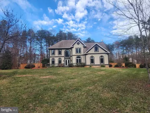 8009 Tinsley Pl, Culpeper, VA 22701