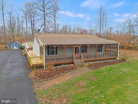 21322 Jennings Rd, Richardsville, VA 22736