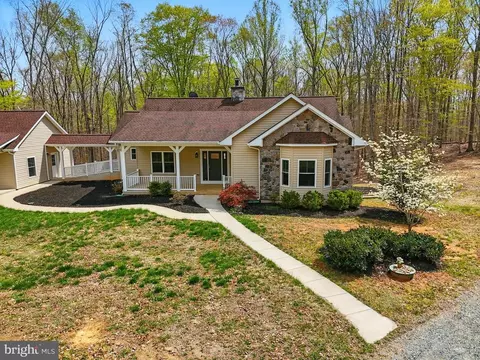 27112 Hoopers, Richardsville, VA 22736