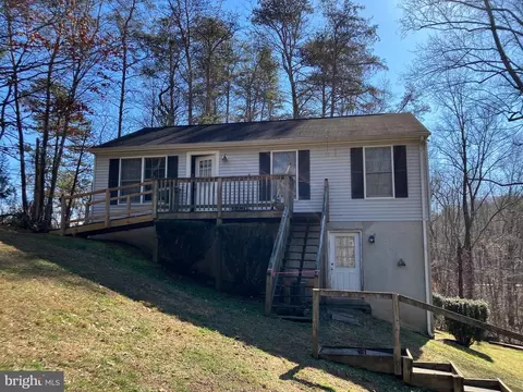 17020 Pine Springs Ln, Amissville, VA 20106