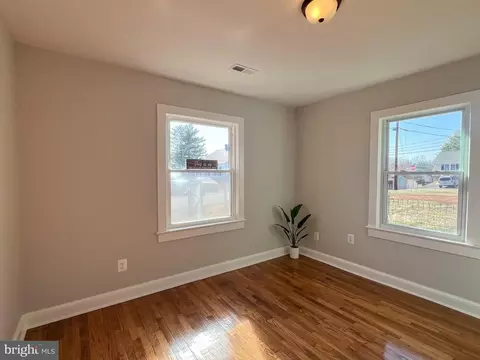 Bedroom - 618 Second St, Culpeper, VA 22701 photo 1 of 6
