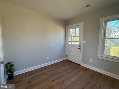 Entry Way - 618 Second St, Culpeper, VA 22701 photo 1 of 6