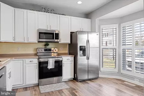 355 Snyder Ln, Culpeper, VA 22701 photo 2