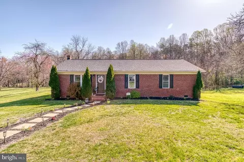 10119 Jameson Ln, Culpeper, VA 22701