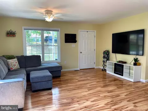 1769 Birch Dr, Culpeper, VA 22701 photo 3