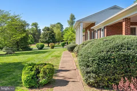 19084 Colonial Dr, Culpeper, VA 22701 photo 6