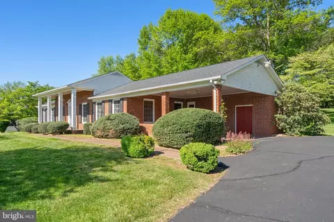 19084 Colonial Dr, Culpeper, VA 22701 photo 5