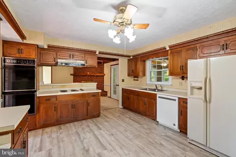 19084 Colonial Dr, Culpeper, VA 22701 photo 15