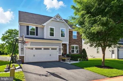 2033 Magnolia Cir, Culpeper, VA 22701
