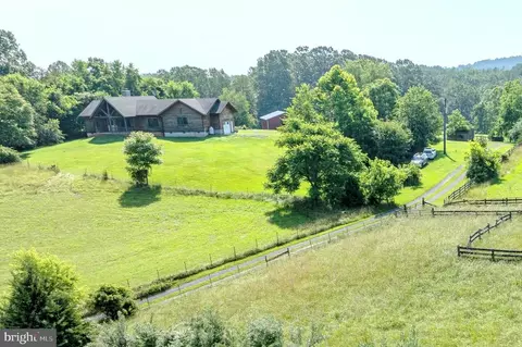 2250 Emerald Hill Rd, Sperryville, VA 22740