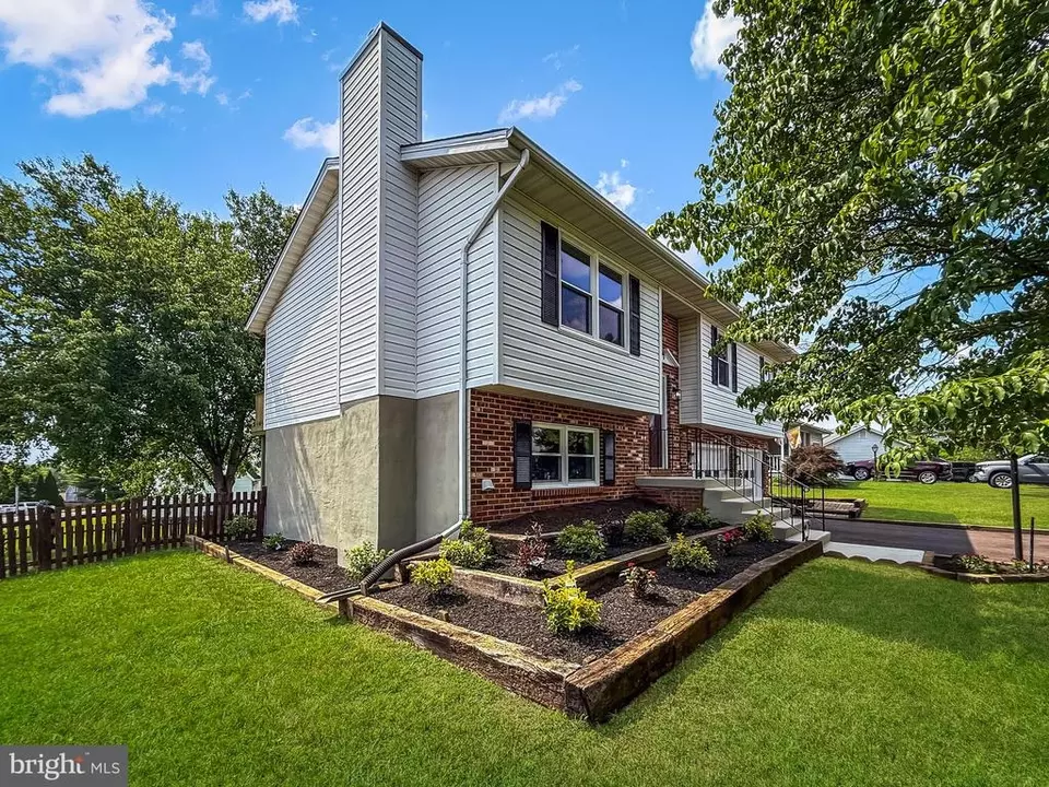  1625 Harrier Ln, Culpeper, VA 22701 photo 2