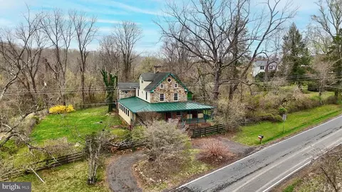 329 Old Bridge Rd, Amissville, VA 20106
