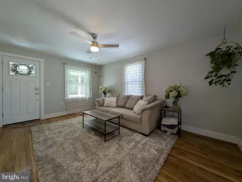 333 Spring St, Culpeper, VA 22701 photo 2