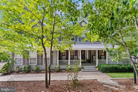 17355 Chatham Ct, Jeffersonton, VA 22724