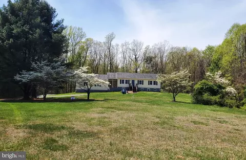 8346 White Shop Rd, Culpeper, VA 22701