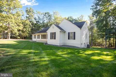 2335 Wildwood Cir, Amissville, VA 20106
