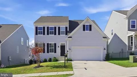 2124 Berwick Dr, Jeffersonton, VA 22724