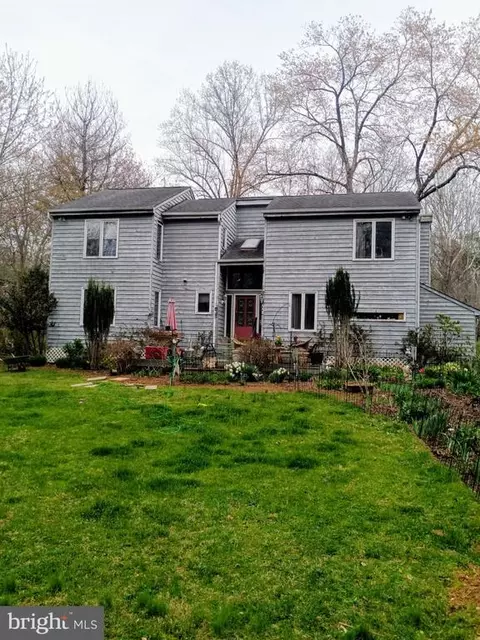 2391 Holly Springs Rd, Amissville, VA 20106