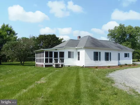 12058 Mitchell Rd, Mitchells, VA 22729 photo 3