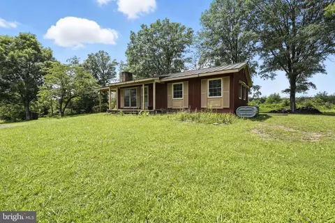 18172 Youngs Ln, Elkwood, VA 22718