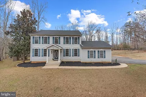 15420 Bob White Trl, Amissville, VA 20106