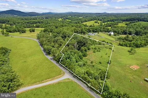 33 Docs Rd, Culpeper, VA 22701