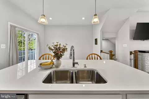 Kitchen - 1756 Scenic Loop, Culpeper, VA 22701 photo 4 of 5