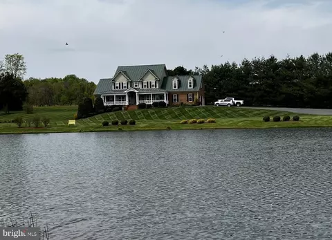 18438 Snaffle Ln, Culpeper, VA 22701