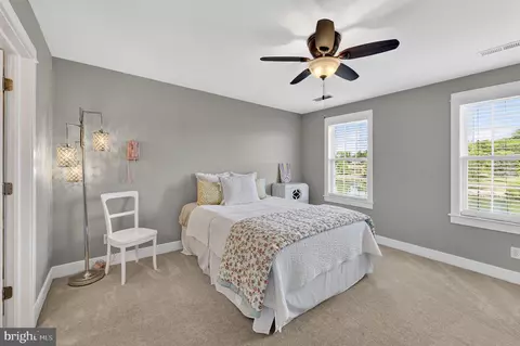Bedroom - 18438 Snaffle Ln, Culpeper, VA 22701 photo 2 of 5