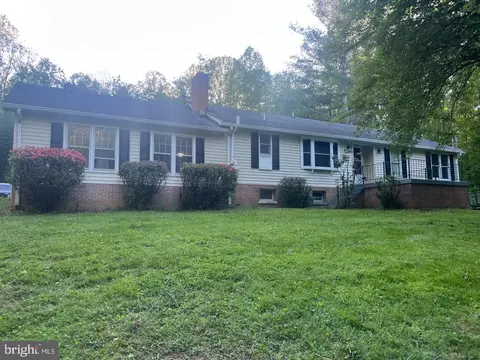 1308 Kristin Ln, Amissville, VA 20106