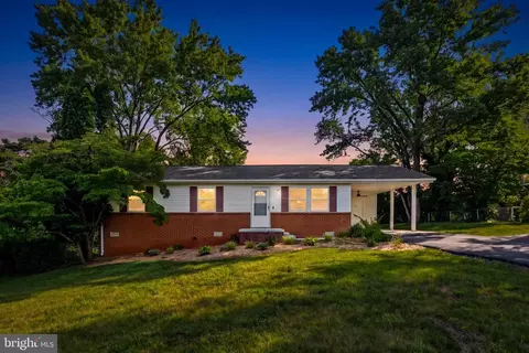 360 Elizabeth St, Culpeper, VA 22701