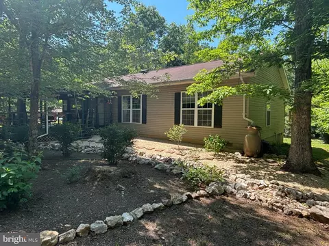 34254 Richards Ferry Rd, Richardsville, VA 22736