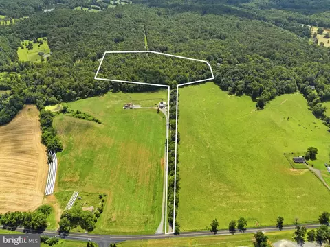 Country Creek Ln, Amissville, VA 20106
