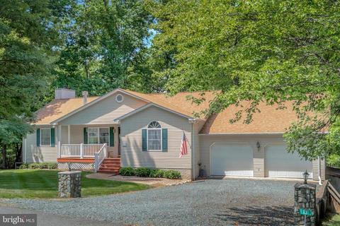 13 Austin Dr, Palmyra, VA 22963 photo 2