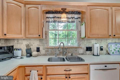 13 Austin Dr, Palmyra, VA 22963 photo 11