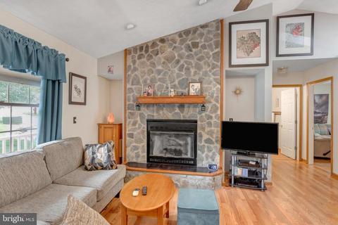 13 Austin Dr, Palmyra, VA 22963 photo 6