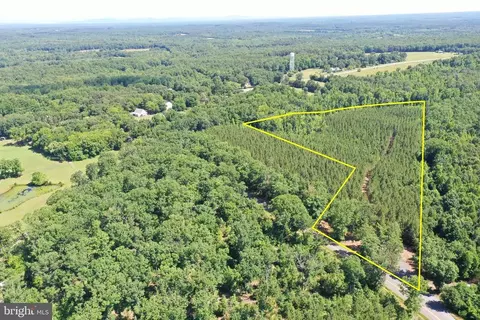 0 Winnsville Dr, Bremo Bluff, VA 23022