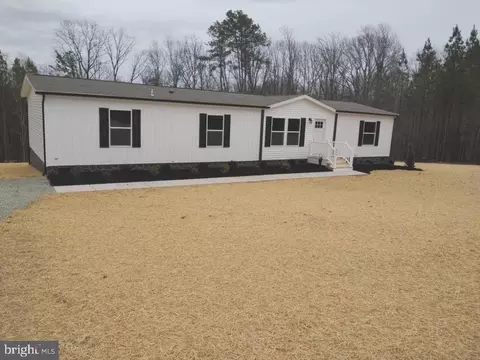 456 Winnsville Dr, Bremo Bluff, VA 23022
