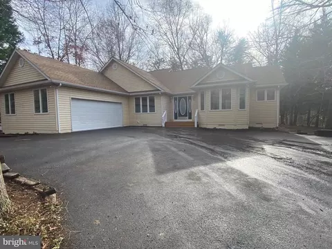 433 Jefferson Dr, Palmyra, VA 22963