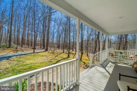 6383 Wilson Rd, Marshall, VA 20115 photo 3