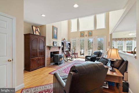 9427 Double Eagle Ln, Marshall, VA 20115 photo 17